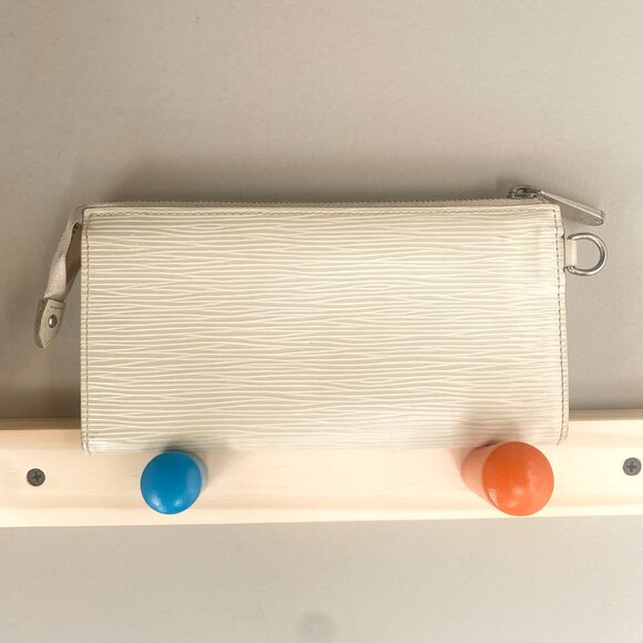 LV Epi Astrid Wristlet Clutch Wallet in Ivory w/ Silver Hardware CT4089 - Picture 14 of 17